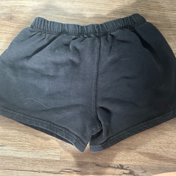 Black Roots Size XXS Sweat Shorts - Picture 2 of 3